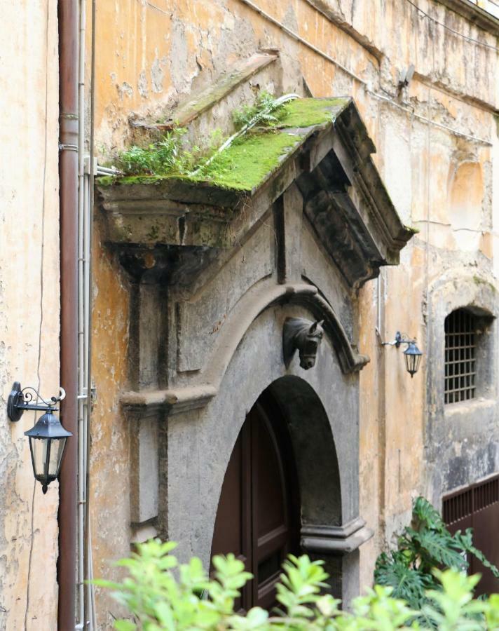 B&B Palazzo Solimena เนเปิลส์ ภายนอก รูปภาพ