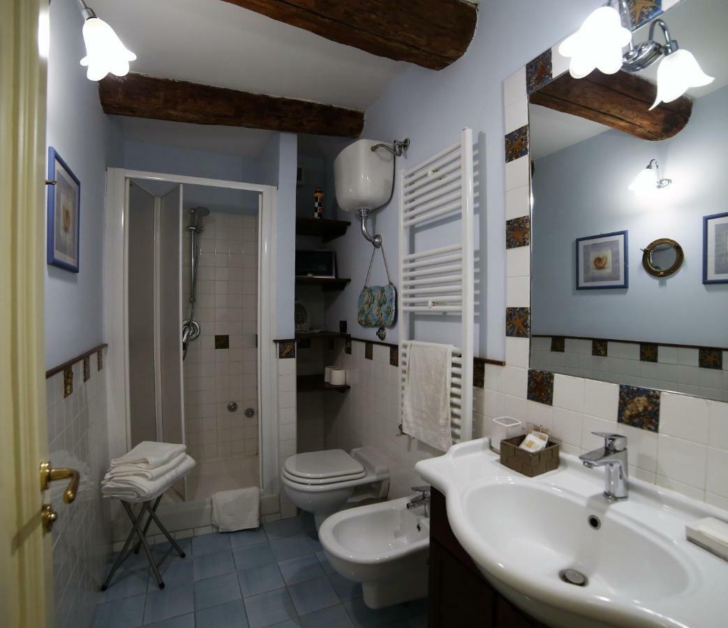 B&B Palazzo Solimena เนเปิลส์ ภายนอก รูปภาพ