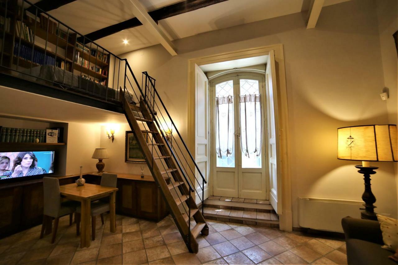 B&B Palazzo Solimena เนเปิลส์ ภายนอก รูปภาพ